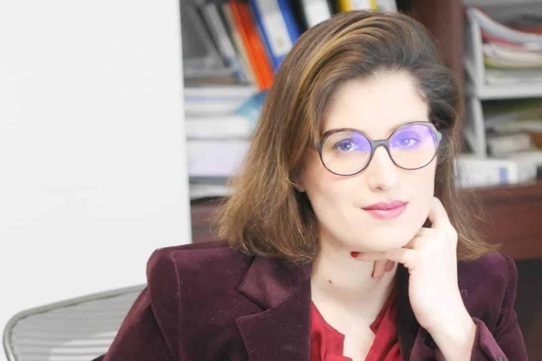 Bérengère: Directrice Marketing, Achats et Réglementaire